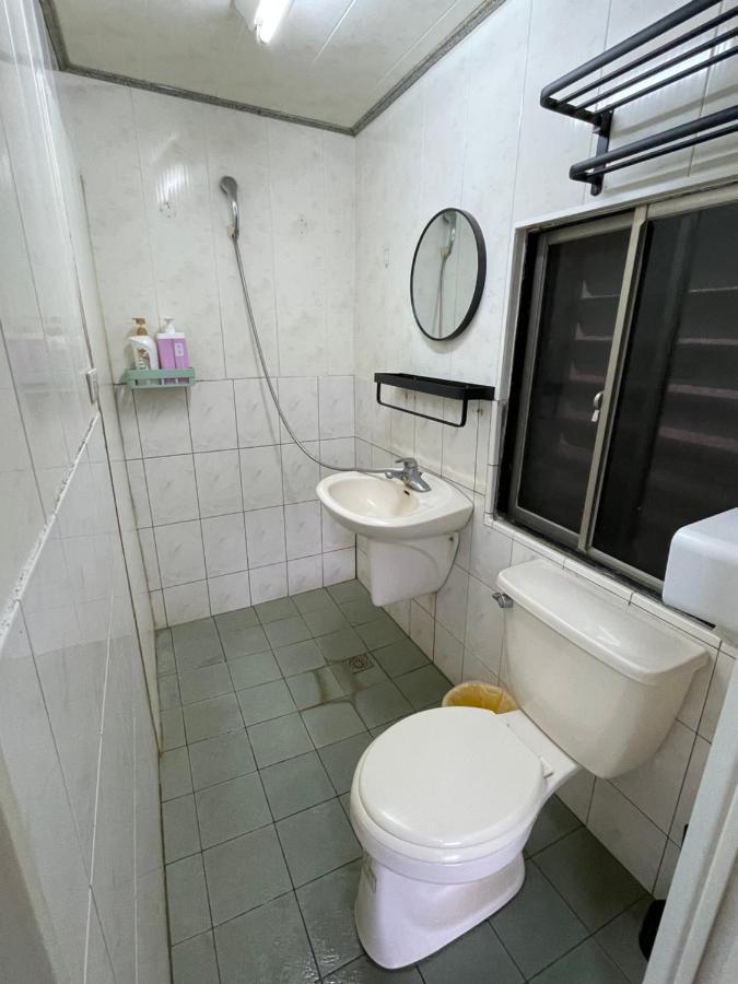 Bed and Breakfast 海人生海景民宿cest La Vie Lyudao Exterior foto